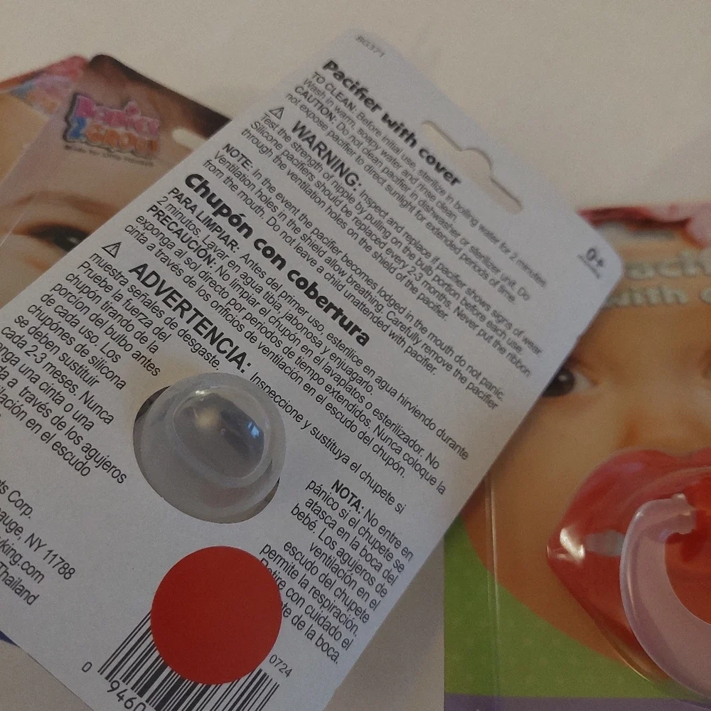 4pcs Pacifer With COVER Mustache And Lips Funny Face Baby Pacifier BPA Free (A)
